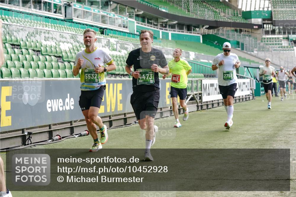 13.09.2026 - 21. swb-Marathon Bremen Michael Burmester http://msf.ph/oto/10452928 13.09.2026 12:51:10 Laufen im Stadion 335, 469, 663, 670, 734, 771, 863, 1043, 1125, 1146, 1162, 1455, 1510, 1513, 1517, 1605, 1613, 1970, 1998, 2052, 2130, 2288, 2291, 2295, 2347, 2360, 2442, 2444, 2447, 2759, 2847, 3440, 3484, 3566, 3625, 3647, 3703, 3808, 3959, 4023, 4165, 4368, 4429, 4473, 4559, 4571, 4573, 4582, 4727, 4781, 4782, 4888, 4895, 5066, 5079, 5111, 5152, 5155, 5168, 5314, 5377, 5379, 5383, 5521, 5532, 5585, 5620, 5627, 5636, 5696, 6267, 6274, 6471, 6652, 6668, 6901, 6906, 7115, 7121, 8033, 8798 meine-sportfotos.de