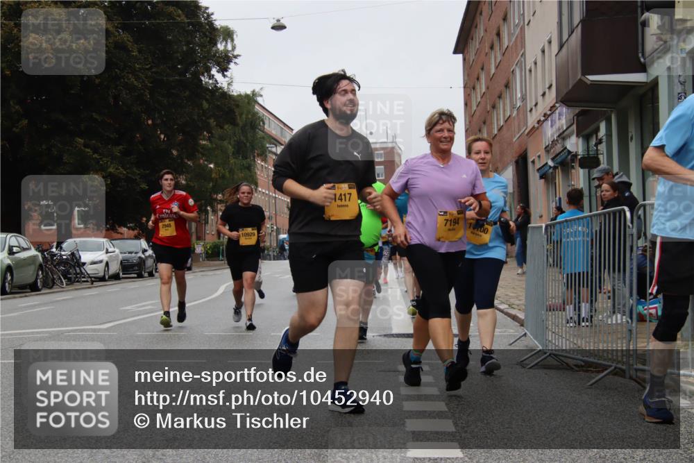 13.09.2026 - Kiel Lauf Markus Tischler http://msf.ph/oto/10452940 13.09.2026 09:52:35 Fleethörn 2948, 10929, 1417, 7194, 100 meine-sportfotos.de