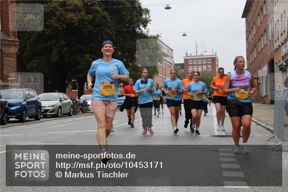 13.09.2026 - Kiel Lauf Markus Tischler http://msf.ph/oto/10453171 13.09.2026 09:53:45 Fleethörn 39, 2979, 12, 7127, 3283, 11421 meine-sportfotos.de