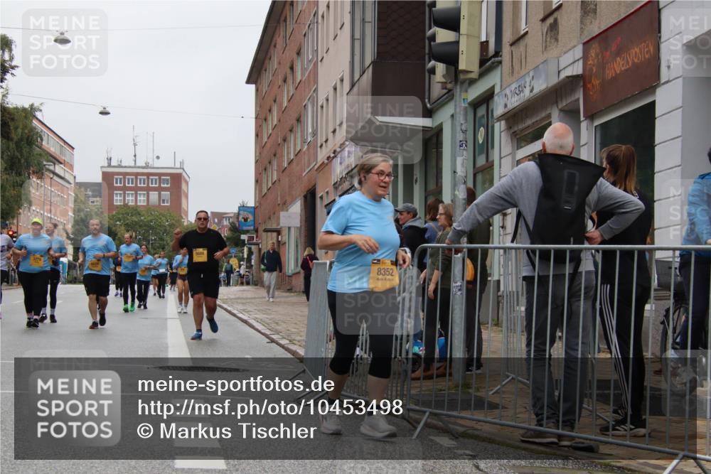 13.09.2026 - Kiel Lauf Markus Tischler http://msf.ph/oto/10453498 13.09.2026 09:56:24 Fleethörn 3279, 5688, 8352 meine-sportfotos.de