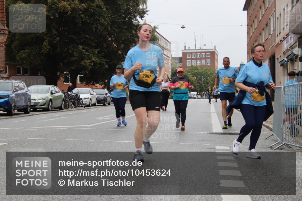 13.09.2026 - Kiel Lauf Markus Tischler http://msf.ph/oto/10453624 13.09.2026 09:57:55 Fleethörn 11456, 139, 2967, 357, 9332, 75 meine-sportfotos.de