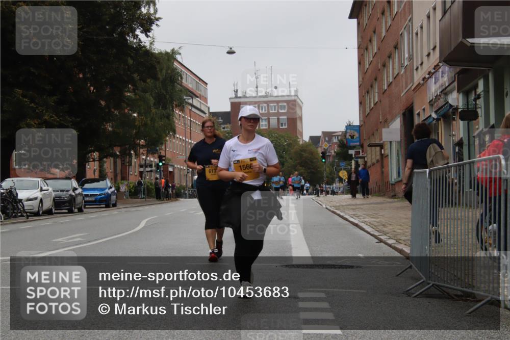13.09.2026 - Kiel Lauf Markus Tischler http://msf.ph/oto/10453683 13.09.2026 09:58:47 Fleethörn 613, 138, 1566 meine-sportfotos.de
