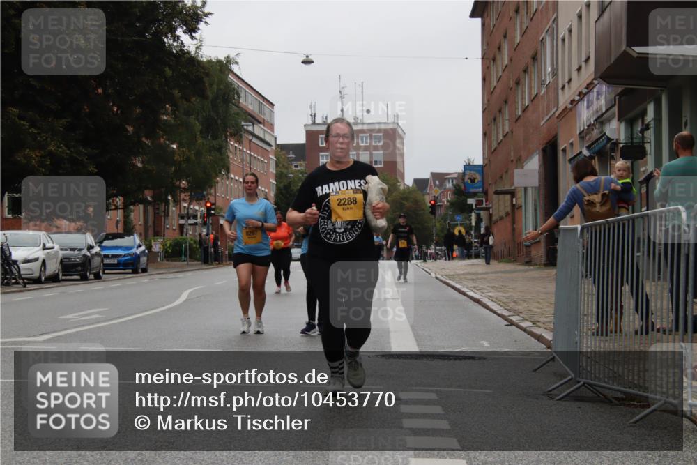 13.09.2026 - Kiel Lauf Markus Tischler http://msf.ph/oto/10453770 13.09.2026 10:00:38 Fleethörn 1, 619, 8297, 2288 meine-sportfotos.de