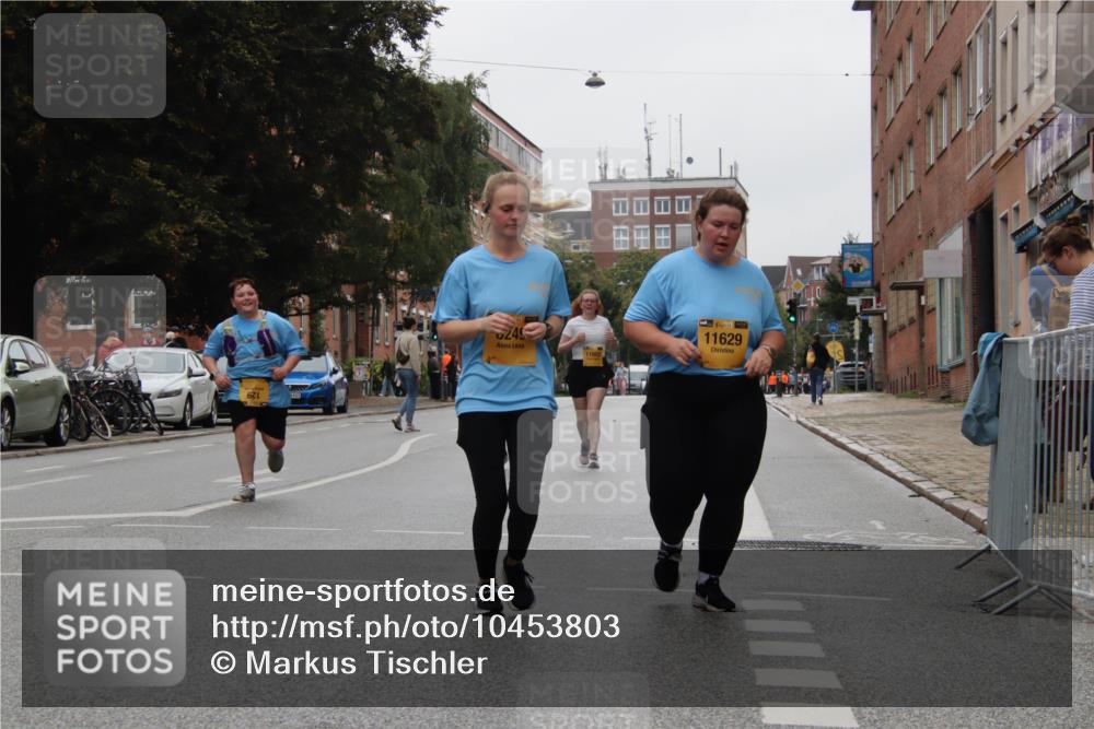 13.09.2026 - Kiel Lauf Markus Tischler http://msf.ph/oto/10453803 13.09.2026 10:01:19 Fleethörn 671, 249, 11602, 1, 39, 11629 meine-sportfotos.de