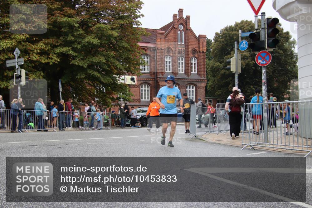 13.09.2026 - Kiel Lauf Markus Tischler http://msf.ph/oto/10453833 13.09.2026 10:03:08 Fleethörn 5050 meine-sportfotos.de