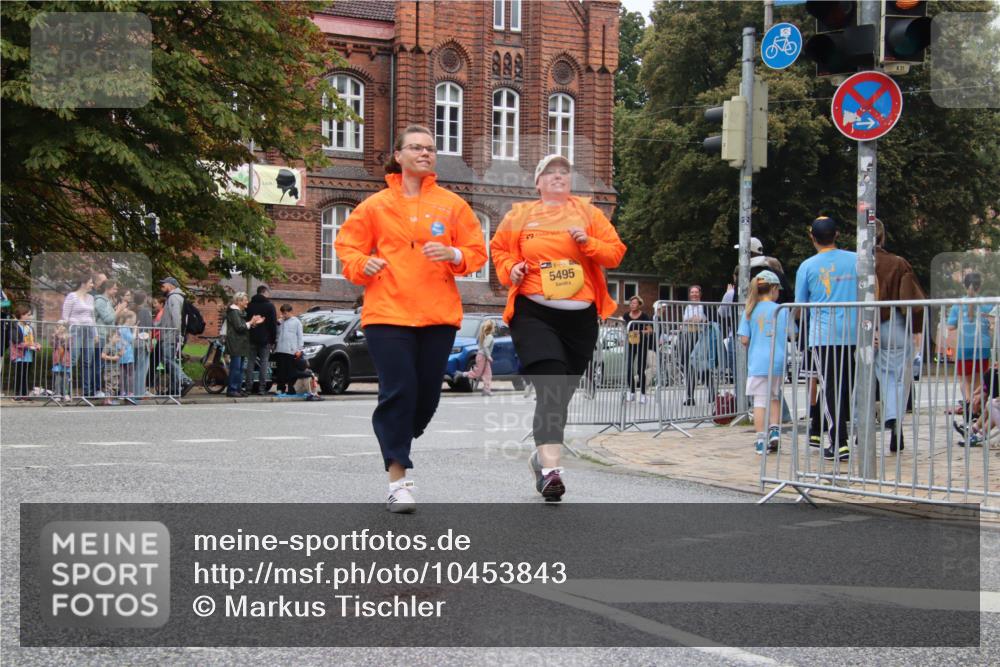 13.09.2026 - Kiel Lauf Markus Tischler http://msf.ph/oto/10453843 13.09.2026 10:03:14 Fleethörn 1, 38, 5495, 31 meine-sportfotos.de
