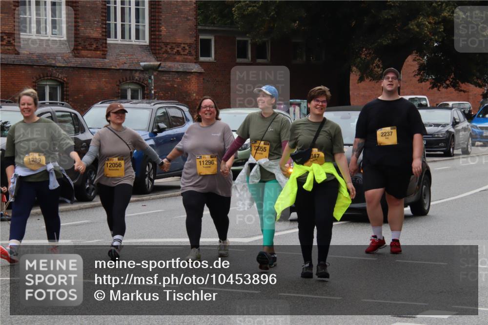 13.09.2026 - Kiel Lauf Markus Tischler http://msf.ph/oto/10453896 13.09.2026 10:05:00 Fleethörn 1289, 12056, 11296, 12055, 347, 2237 meine-sportfotos.de