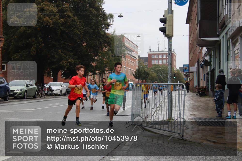 13.09.2026 - Kiel Lauf Markus Tischler http://msf.ph/oto/10453978 13.09.2026 08:51:41 Fleethörn 5580, 2015, 9929 meine-sportfotos.de