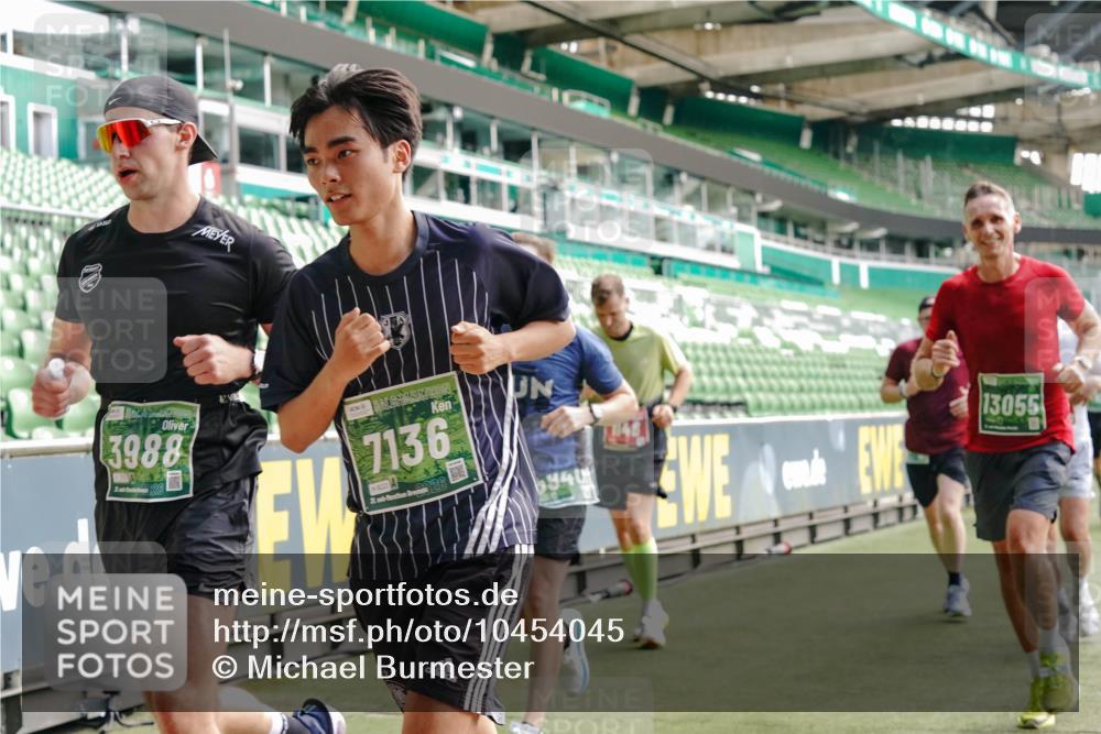 13.09.2026 - 21. swb-Marathon Bremen Michael Burmester http://msf.ph/oto/10454045 13.09.2026 12:51:51 Laufen im Stadion 107, 235, 335, 683, 734, 771, 792, 863, 1033, 1043, 1125, 1146, 1162, 1232, 1455, 1492, 1510, 1613, 1646, 1955, 1970, 1998, 2007, 2008, 2203, 2295, 2442, 2444, 2447, 2480, 2498, 2759, 2767, 2847, 3085, 3149, 3336, 3440, 3448, 3484, 3566, 3703, 3808, 3830, 3899, 3959, 3988, 4023, 4165, 4283, 4368, 4429, 4473, 4475, 4559, 4571, 4573, 4582, 4727, 4781, 4782, 4888, 4895, 5066, 5079, 5152, 5155, 5168, 5379, 5521, 5532, 5620, 5627, 5696, 6274, 6471, 6668, 6901, 8033, 8798 meine-sportfotos.de