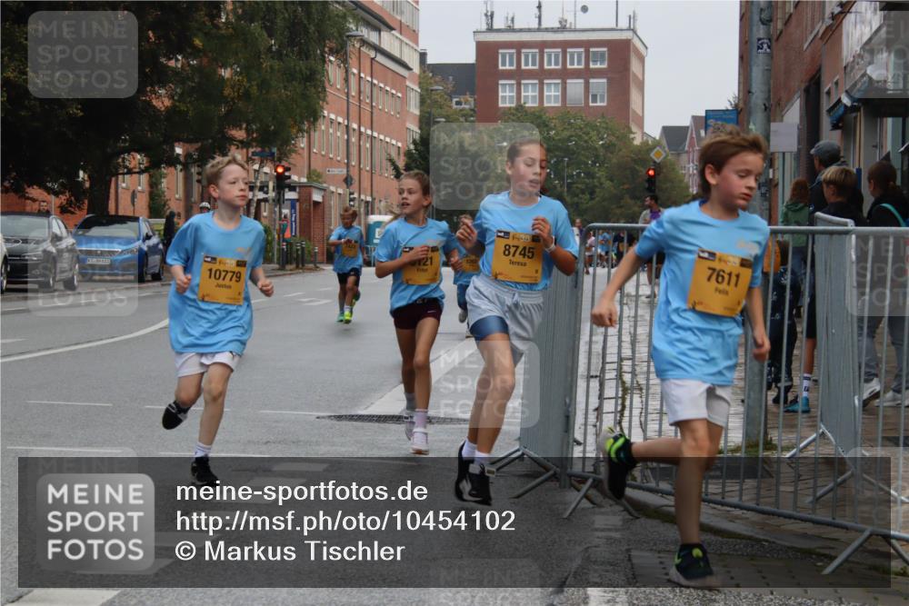 13.09.2026 - Kiel Lauf Markus Tischler http://msf.ph/oto/10454102 13.09.2026 08:52:23 Fleethörn 611, 1, 39, 10779, 121, 38, 8745, 7611 meine-sportfotos.de