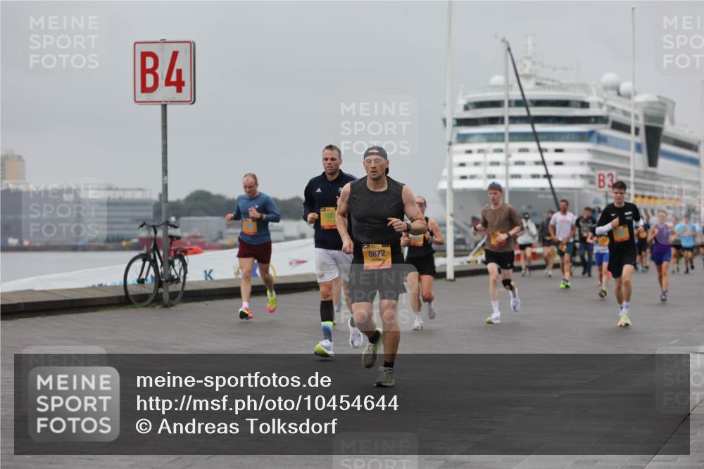 13.09.2026 - Kiel Lauf Andreas Tolksdorf http://msf.ph/oto/10454644 13.09.2026 11:54:43 Kiellinie 4, 800, 8872, 3 meine-sportfotos.de