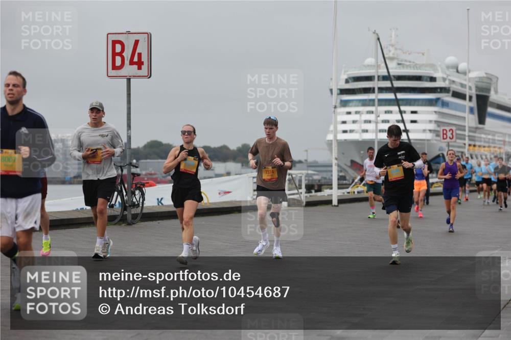 13.09.2026 - Kiel Lauf Andreas Tolksdorf http://msf.ph/oto/10454687 13.09.2026 11:54:46 Kiellinie 8007, 4, 7374, 20, 3 meine-sportfotos.de