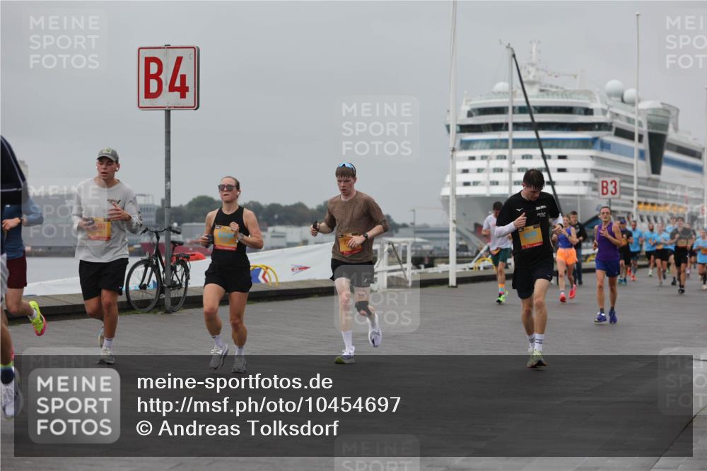 13.09.2026 - Kiel Lauf Andreas Tolksdorf http://msf.ph/oto/10454697 13.09.2026 11:54:46 Kiellinie 4, 3 meine-sportfotos.de