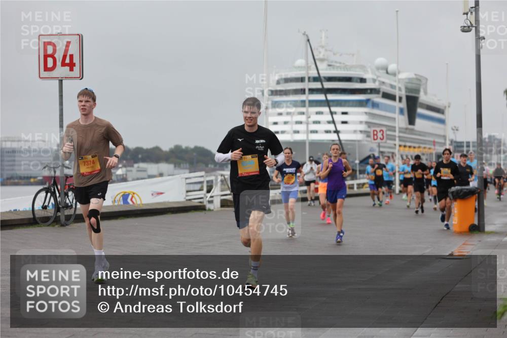 13.09.2026 - Kiel Lauf Andreas Tolksdorf http://msf.ph/oto/10454745 13.09.2026 11:54:47 Kiellinie 4, 7374, 3 meine-sportfotos.de