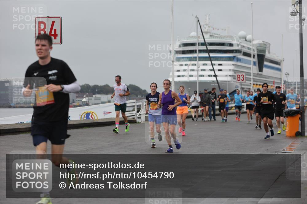 13.09.2026 - Kiel Lauf Andreas Tolksdorf http://msf.ph/oto/10454790 13.09.2026 11:54:49 Kiellinie 4, 12679, 3 meine-sportfotos.de