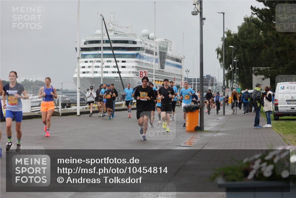13.09.2026 - Kiel Lauf Andreas Tolksdorf http://msf.ph/oto/10454814 13.09.2026 11:54:51 Kiellinie 12679, 3, 1990, 1 meine-sportfotos.de