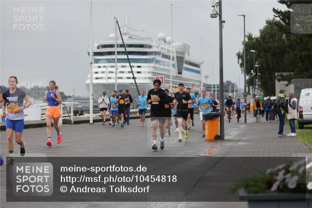13.09.2026 - Kiel Lauf Andreas Tolksdorf http://msf.ph/oto/10454818 13.09.2026 11:54:51 Kiellinie 2679, 3 meine-sportfotos.de