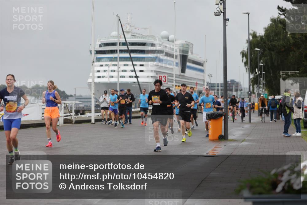 13.09.2026 - Kiel Lauf Andreas Tolksdorf http://msf.ph/oto/10454820 13.09.2026 11:54:51 Kiellinie 2679, 3 meine-sportfotos.de