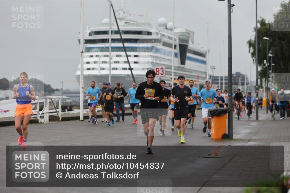 13.09.2026 - Kiel Lauf Andreas Tolksdorf http://msf.ph/oto/10454837 13.09.2026 11:54:52 Kiellinie 1, 31, 7996 meine-sportfotos.de