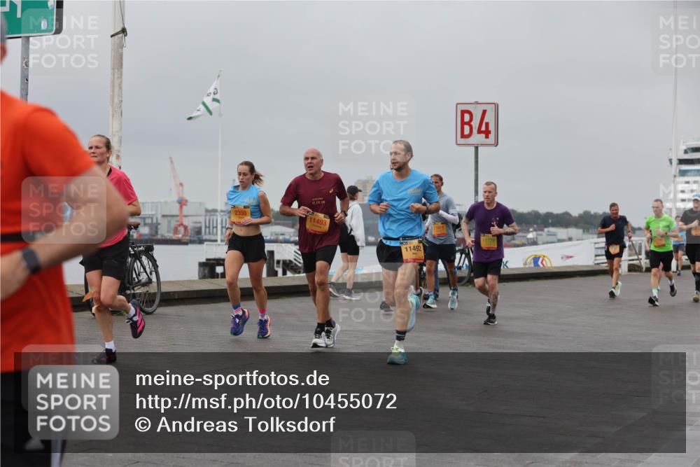 13.09.2026 - Kiel Lauf Andreas Tolksdorf http://msf.ph/oto/10455072 13.09.2026 11:55:17 Kiellinie 2350, 42, 195, 11493, 11492, 11811, 4 meine-sportfotos.de