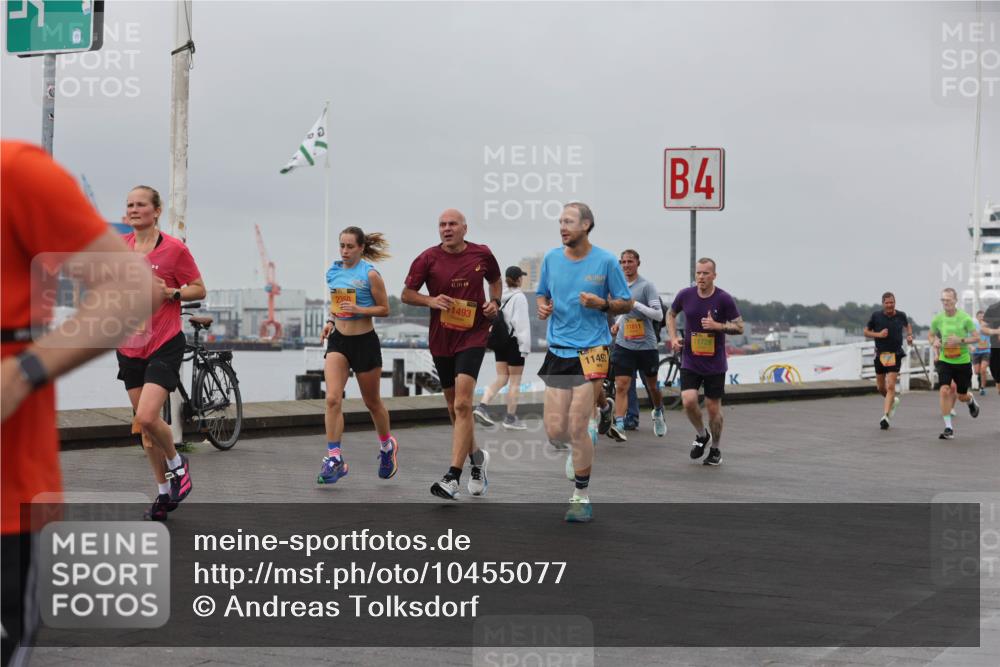 13.09.2026 - Kiel Lauf Andreas Tolksdorf http://msf.ph/oto/10455077 13.09.2026 11:55:18 Kiellinie 2350, 42, 195, 1493, 1149, 11811, 4 meine-sportfotos.de