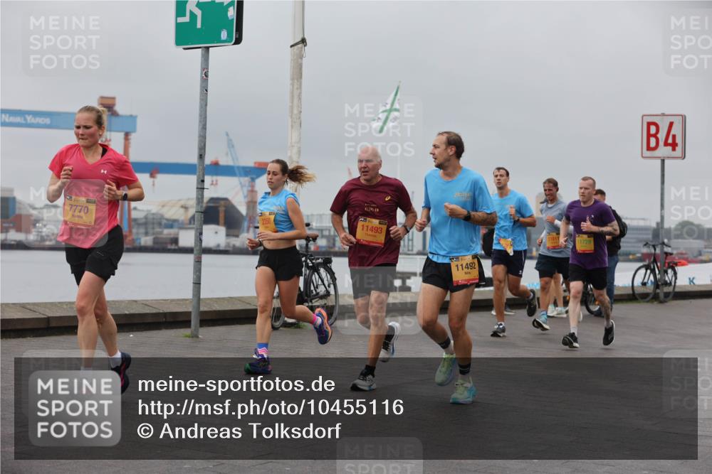 13.09.2026 - Kiel Lauf Andreas Tolksdorf http://msf.ph/oto/10455116 13.09.2026 11:55:18 Kiellinie 38, 7770, 2350, 42, 195, 11493, 11492, 11811, 11728, 4 meine-sportfotos.de