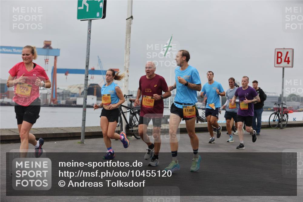 13.09.2026 - Kiel Lauf Andreas Tolksdorf http://msf.ph/oto/10455120 13.09.2026 11:55:18 Kiellinie 4, 39, 7770, 2350, 42, 195, 11493, 39, 11492, 4 meine-sportfotos.de