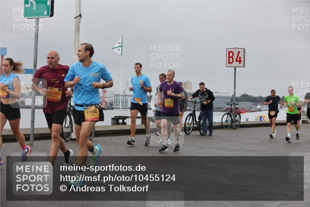 13.09.2026 - Kiel Lauf Andreas Tolksdorf http://msf.ph/oto/10455124 13.09.2026 11:55:19 Kiellinie 42, 195, 11493, 11492, 11728, 4 meine-sportfotos.de