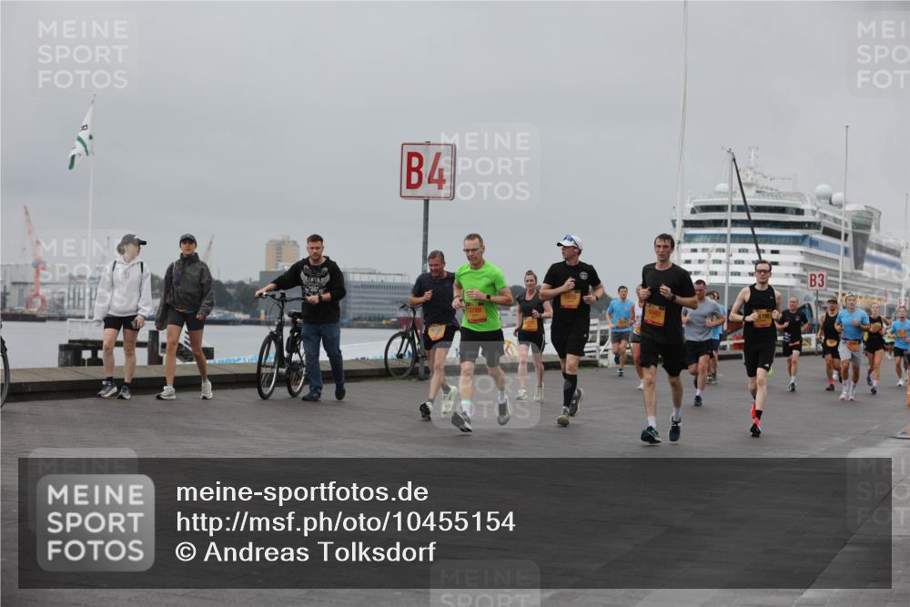 13.09.2026 - Kiel Lauf Andreas Tolksdorf http://msf.ph/oto/10455154 13.09.2026 11:55:20 Kiellinie 4, 3789, 9482, 3 meine-sportfotos.de