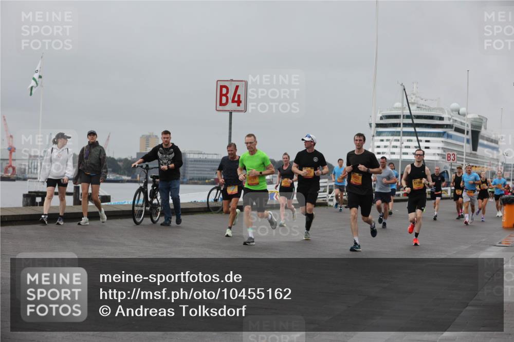 13.09.2026 - Kiel Lauf Andreas Tolksdorf http://msf.ph/oto/10455162 13.09.2026 11:55:20 Kiellinie 4, 3789, 11799, 3 meine-sportfotos.de