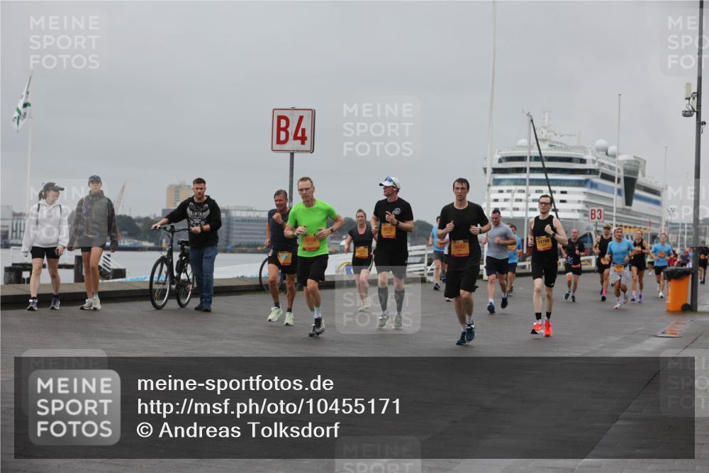 13.09.2026 - Kiel Lauf Andreas Tolksdorf http://msf.ph/oto/10455171 13.09.2026 11:55:21 Kiellinie 4, 3789, 5875, 9482, 11799, 3 meine-sportfotos.de