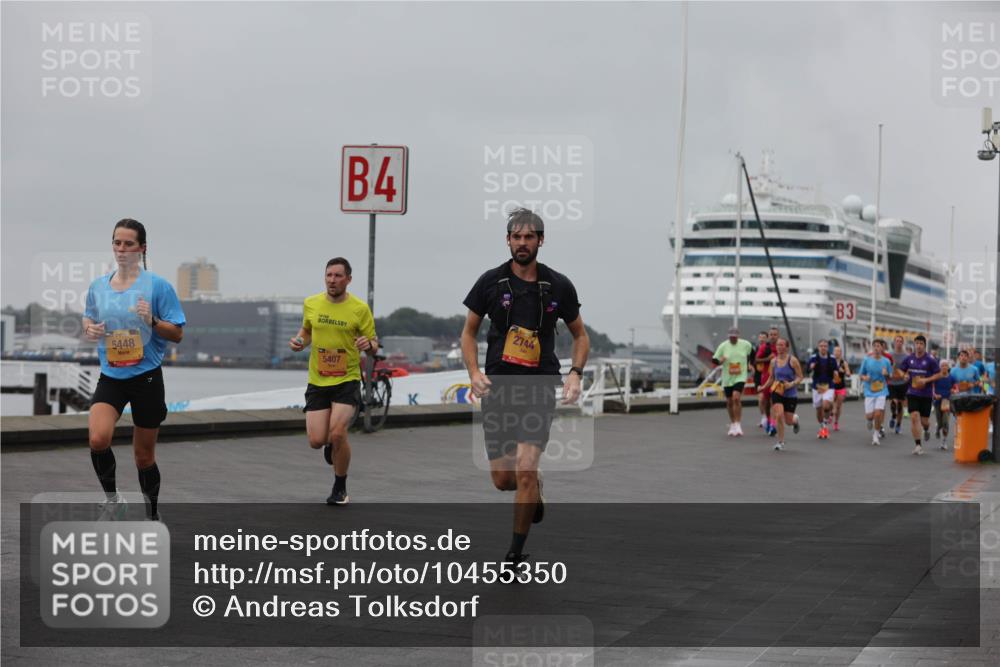 13.09.2026 - Kiel Lauf Andreas Tolksdorf http://msf.ph/oto/10455350 13.09.2026 11:55:39 Kiellinie 4, 2744, 5448, 5407, 3 meine-sportfotos.de