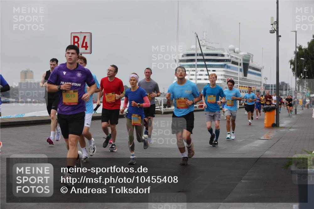 13.09.2026 - Kiel Lauf Andreas Tolksdorf http://msf.ph/oto/10455408 13.09.2026 11:55:49 Kiellinie 4, 8513, 5263, 8649 meine-sportfotos.de
