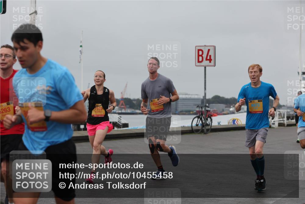 13.09.2026 - Kiel Lauf Andreas Tolksdorf http://msf.ph/oto/10455458 13.09.2026 11:55:51 Kiellinie 384, 5263, 38, 102, 482, 1, 4, 24, 39, 1972 meine-sportfotos.de