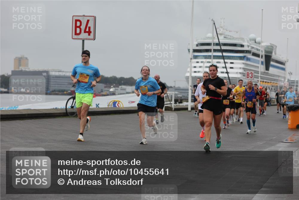 13.09.2026 - Kiel Lauf Andreas Tolksdorf http://msf.ph/oto/10455641 13.09.2026 11:56:05 Kiellinie 4, 3, 1006, 11765, 5164 meine-sportfotos.de