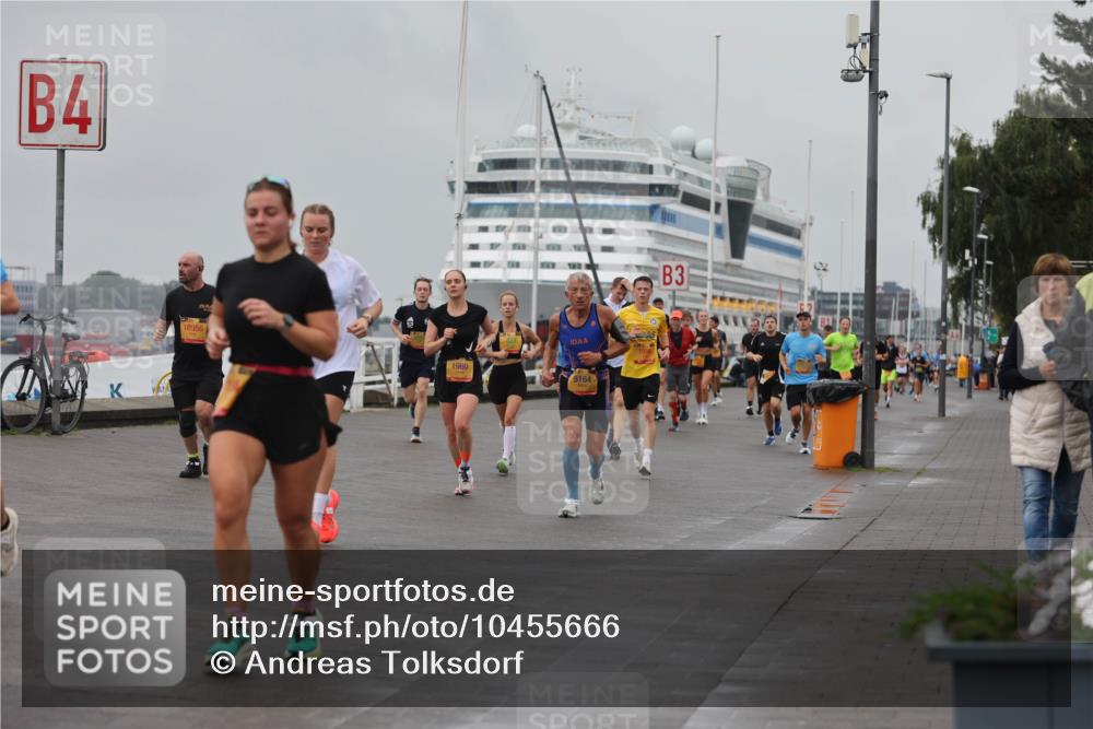 13.09.2026 - Kiel Lauf Andreas Tolksdorf http://msf.ph/oto/10455666 13.09.2026 11:56:07 Kiellinie 4, 10956, 1960, 5164, 3 meine-sportfotos.de
