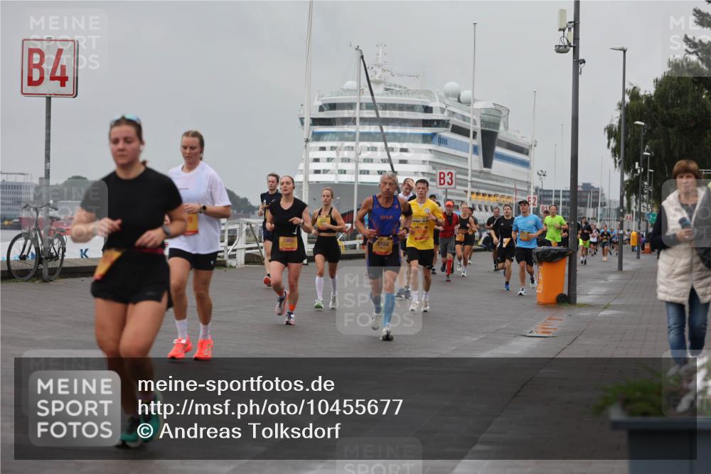 13.09.2026 - Kiel Lauf Andreas Tolksdorf http://msf.ph/oto/10455677 13.09.2026 11:56:07 Kiellinie 4, 1960, 5164, 3, 81 meine-sportfotos.de