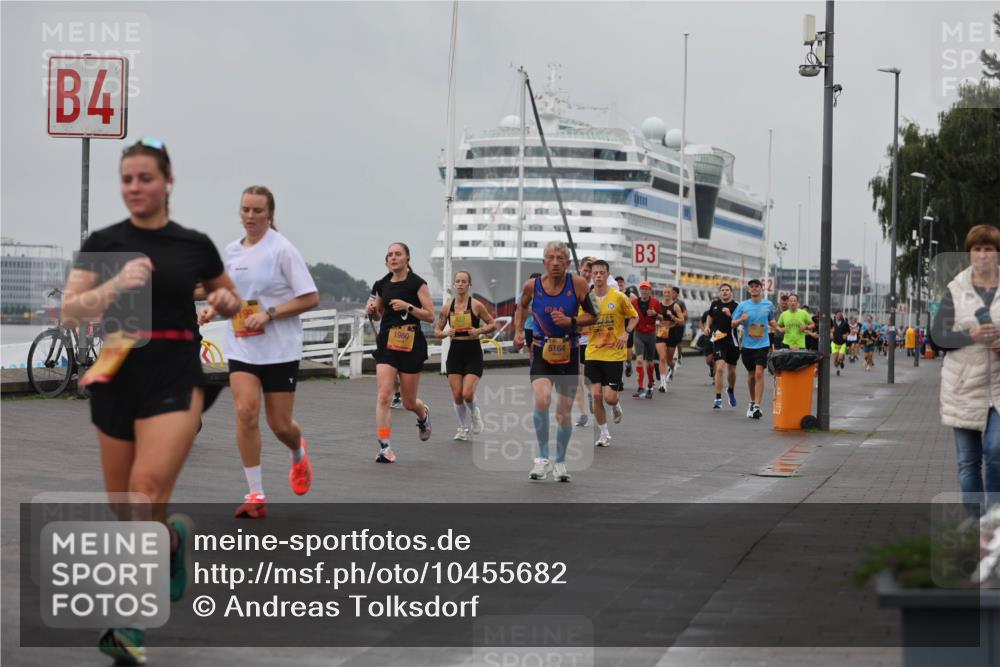13.09.2026 - Kiel Lauf Andreas Tolksdorf http://msf.ph/oto/10455682 13.09.2026 11:56:07 Kiellinie 4, 1960, 5164, 3 meine-sportfotos.de