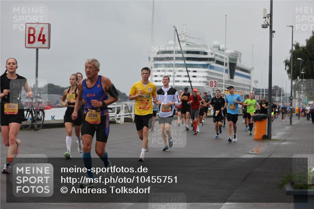 13.09.2026 - Kiel Lauf Andreas Tolksdorf http://msf.ph/oto/10455751 13.09.2026 11:56:10 Kiellinie 4, 1960, 5164, 1596, 3 meine-sportfotos.de