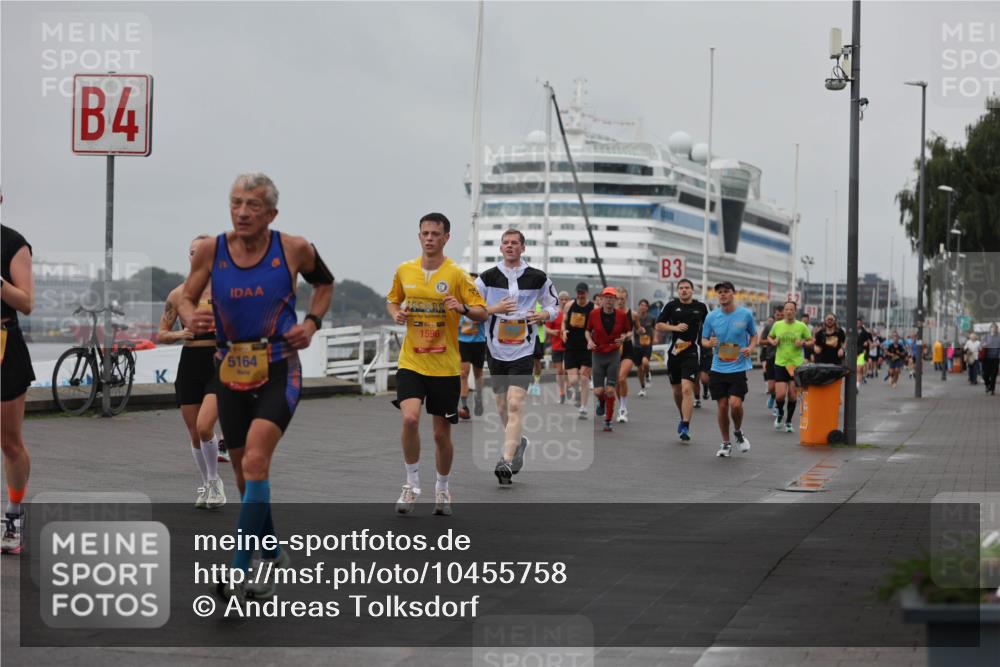 13.09.2026 - Kiel Lauf Andreas Tolksdorf http://msf.ph/oto/10455758 13.09.2026 11:56:11 Kiellinie 4, 5164, 1596, 3 meine-sportfotos.de