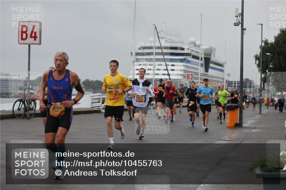 13.09.2026 - Kiel Lauf Andreas Tolksdorf http://msf.ph/oto/10455763 13.09.2026 11:56:11 Kiellinie 4, 5164, 1596, 3 meine-sportfotos.de
