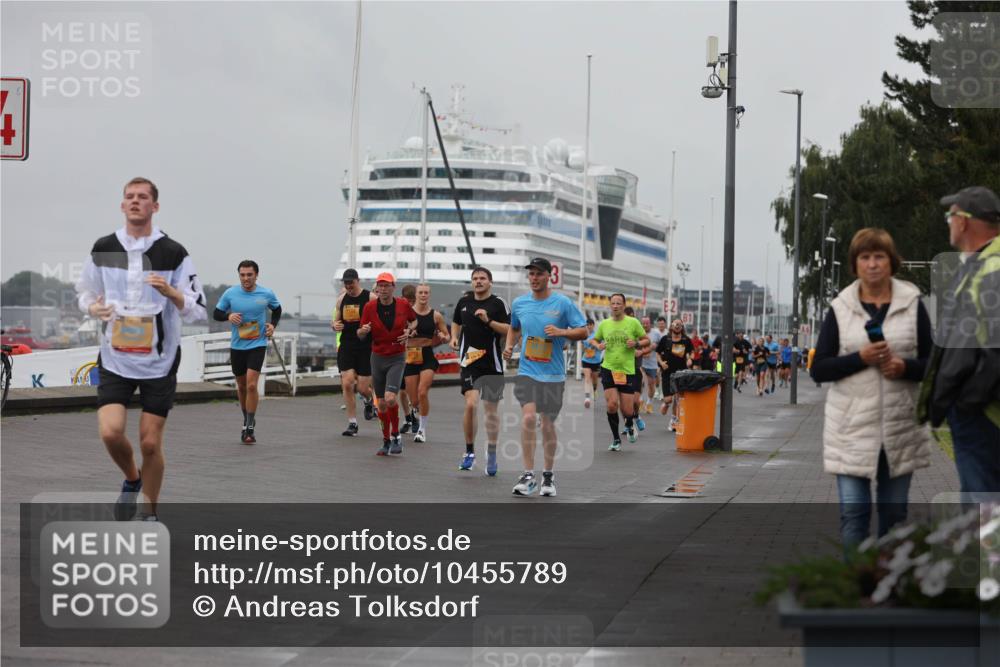 13.09.2026 - Kiel Lauf Andreas Tolksdorf http://msf.ph/oto/10455789 13.09.2026 11:56:13 Kiellinie  meine-sportfotos.de