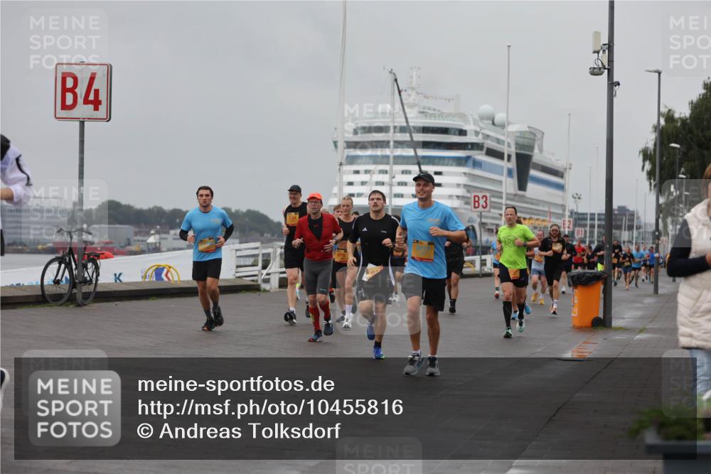 13.09.2026 - Kiel Lauf Andreas Tolksdorf http://msf.ph/oto/10455816 13.09.2026 11:56:14 Kiellinie 4, 3, 81 meine-sportfotos.de