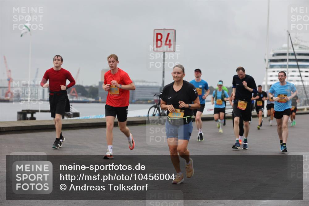 13.09.2026 - Kiel Lauf Andreas Tolksdorf http://msf.ph/oto/10456004 13.09.2026 11:56:38 Kiellinie 4, 8324, 1038 meine-sportfotos.de