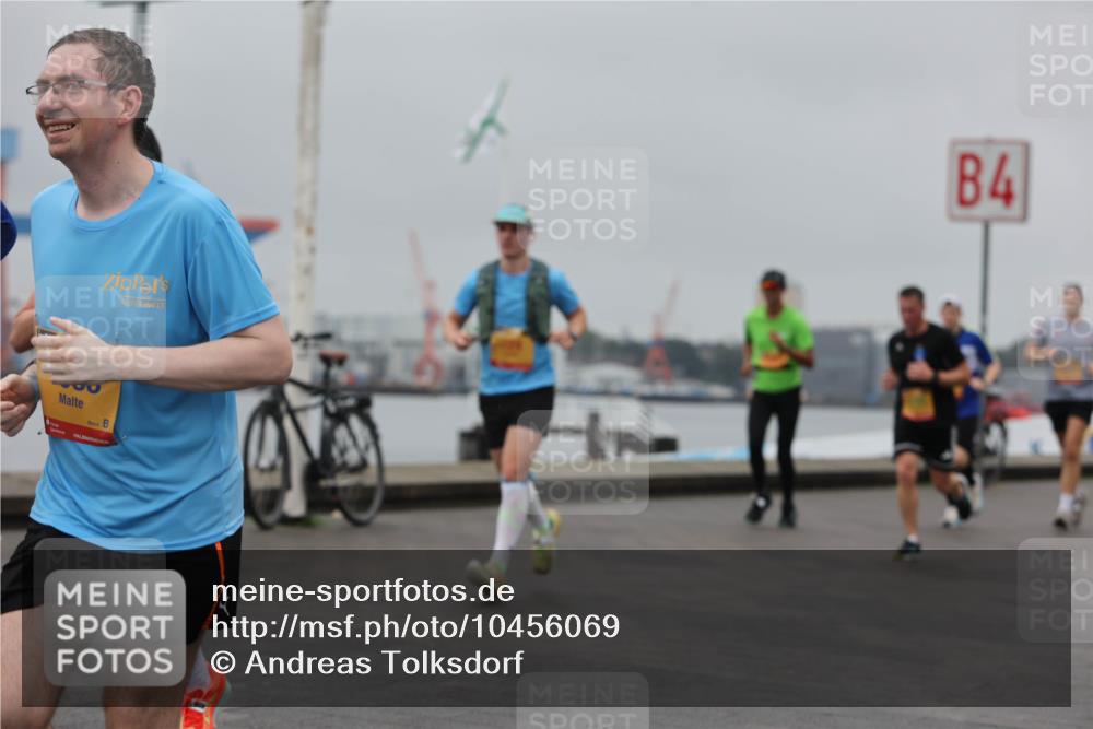 13.09.2026 - Kiel Lauf Andreas Tolksdorf http://msf.ph/oto/10456069 13.09.2026 11:56:43 Kiellinie 4 meine-sportfotos.de