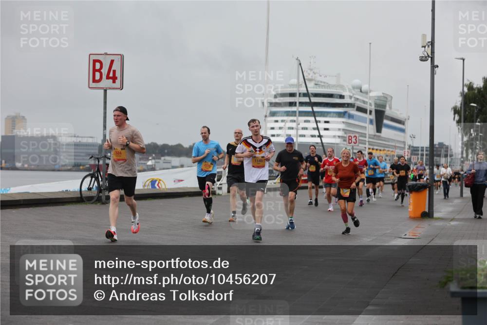 13.09.2026 - Kiel Lauf Andreas Tolksdorf http://msf.ph/oto/10456207 13.09.2026 11:56:50 Kiellinie 4, 324, 2270, 1145, 3 meine-sportfotos.de