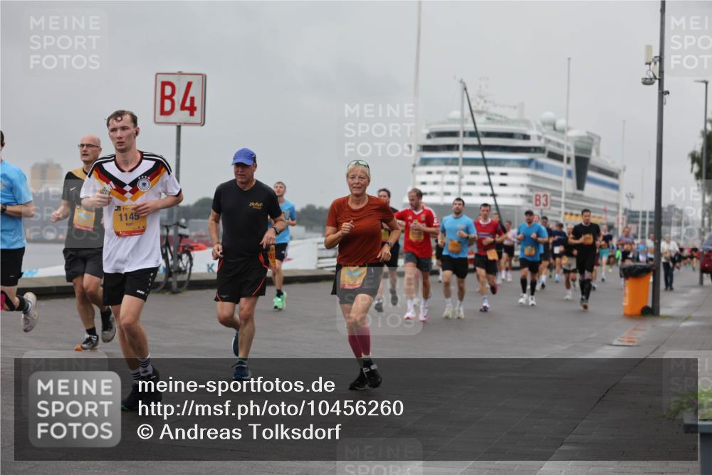 13.09.2026 - Kiel Lauf Andreas Tolksdorf http://msf.ph/oto/10456260 13.09.2026 11:56:54 Kiellinie 1145, 4, 3 meine-sportfotos.de