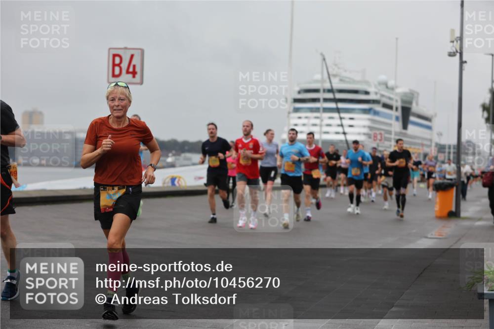 13.09.2026 - Kiel Lauf Andreas Tolksdorf http://msf.ph/oto/10456270 13.09.2026 11:56:55 Kiellinie 4, 83 meine-sportfotos.de
