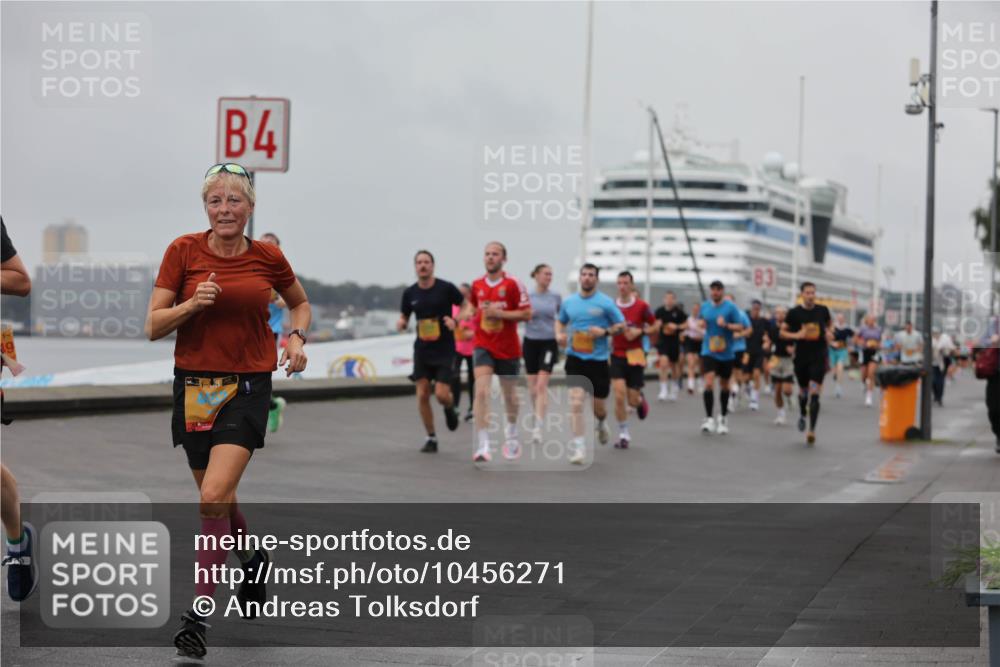 13.09.2026 - Kiel Lauf Andreas Tolksdorf http://msf.ph/oto/10456271 13.09.2026 11:56:55 Kiellinie 4, 83 meine-sportfotos.de