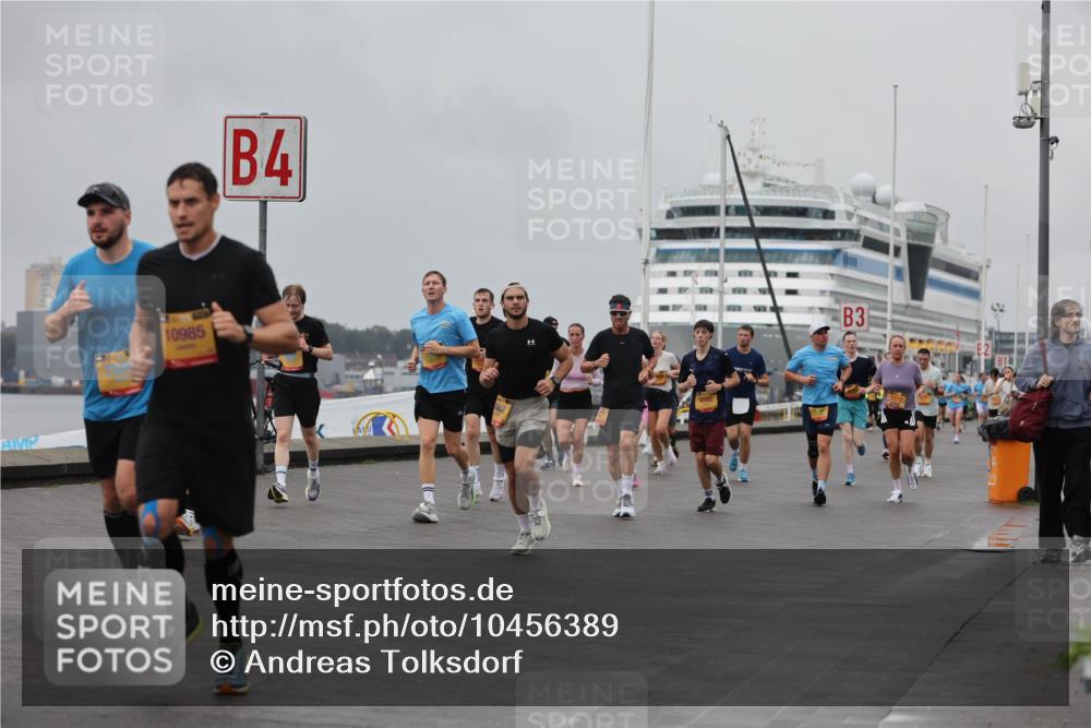13.09.2026 - Kiel Lauf Andreas Tolksdorf http://msf.ph/oto/10456389 13.09.2026 11:57:02 Kiellinie 10985, 4, 3 meine-sportfotos.de